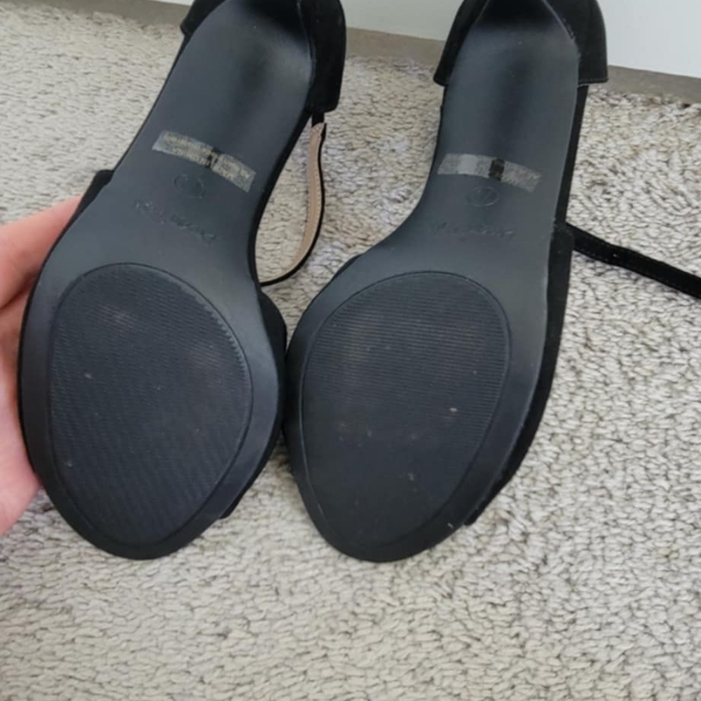 Dream Pairs Black Strappy Heels Size 7.5 | Elegant Ankle Strap Sandals | Classic - Picture 4 of 6